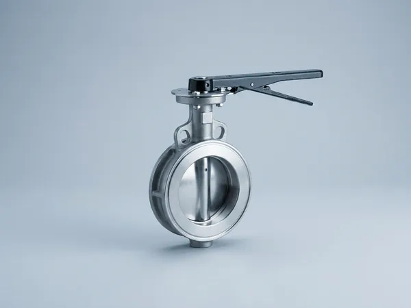 Wafer type butterfly valve with lever